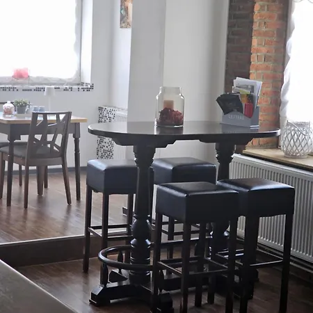 Feierabend Hostel Elsdorf